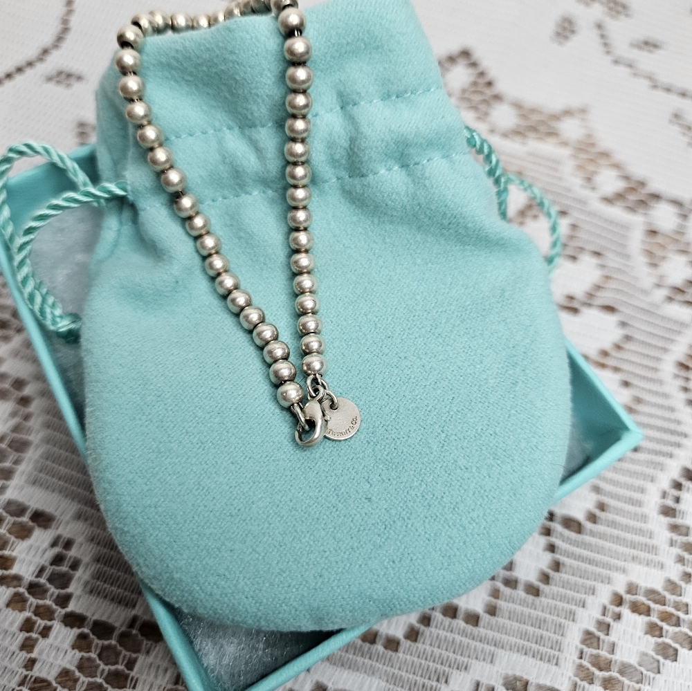 Tiffany & Co. Blue Heart Tag Bracelet - Picture 5 of 8